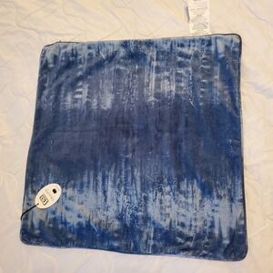 NWT Callisto Home Ombre Blue 24"x24"  Soft Velvet Square Decorative Pillow Cover